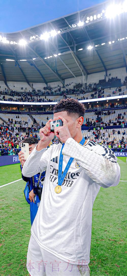 贝林厄姆谈皇马首球:触球那一下不理想 但球进了 贝林厄姆谈皇马首球:触球那一下不理想 但球进了